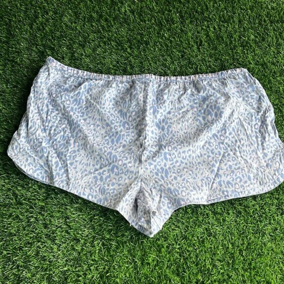 VICTORIAS SECRET Leopard Print Pajama Shorts size large - Picture 7 of 7
